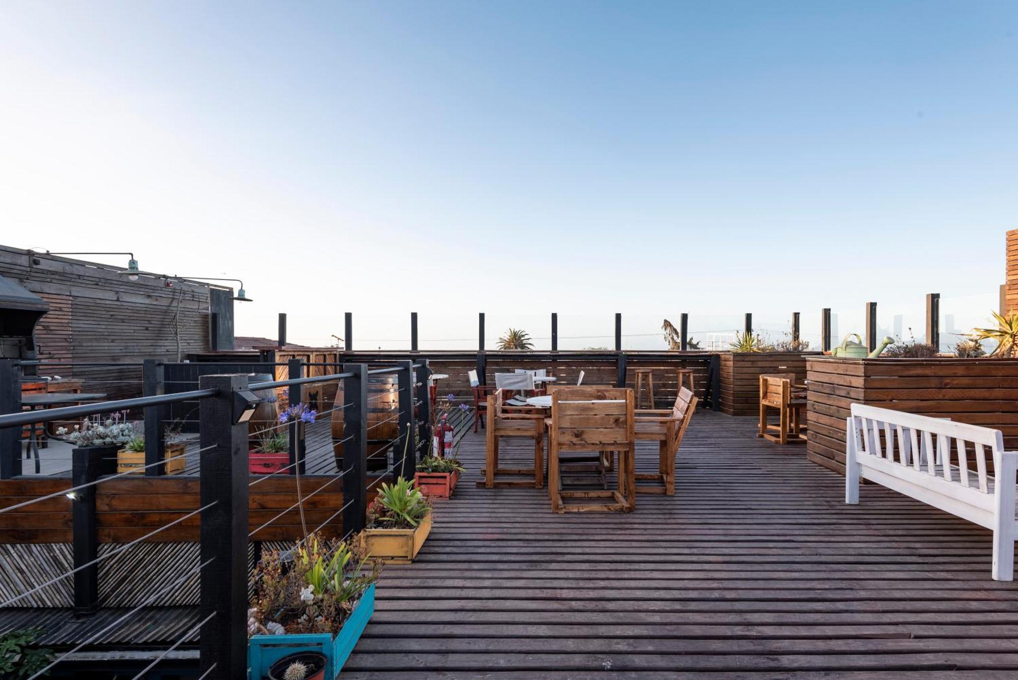 Loef Hostal Pichilemu Exterior photo