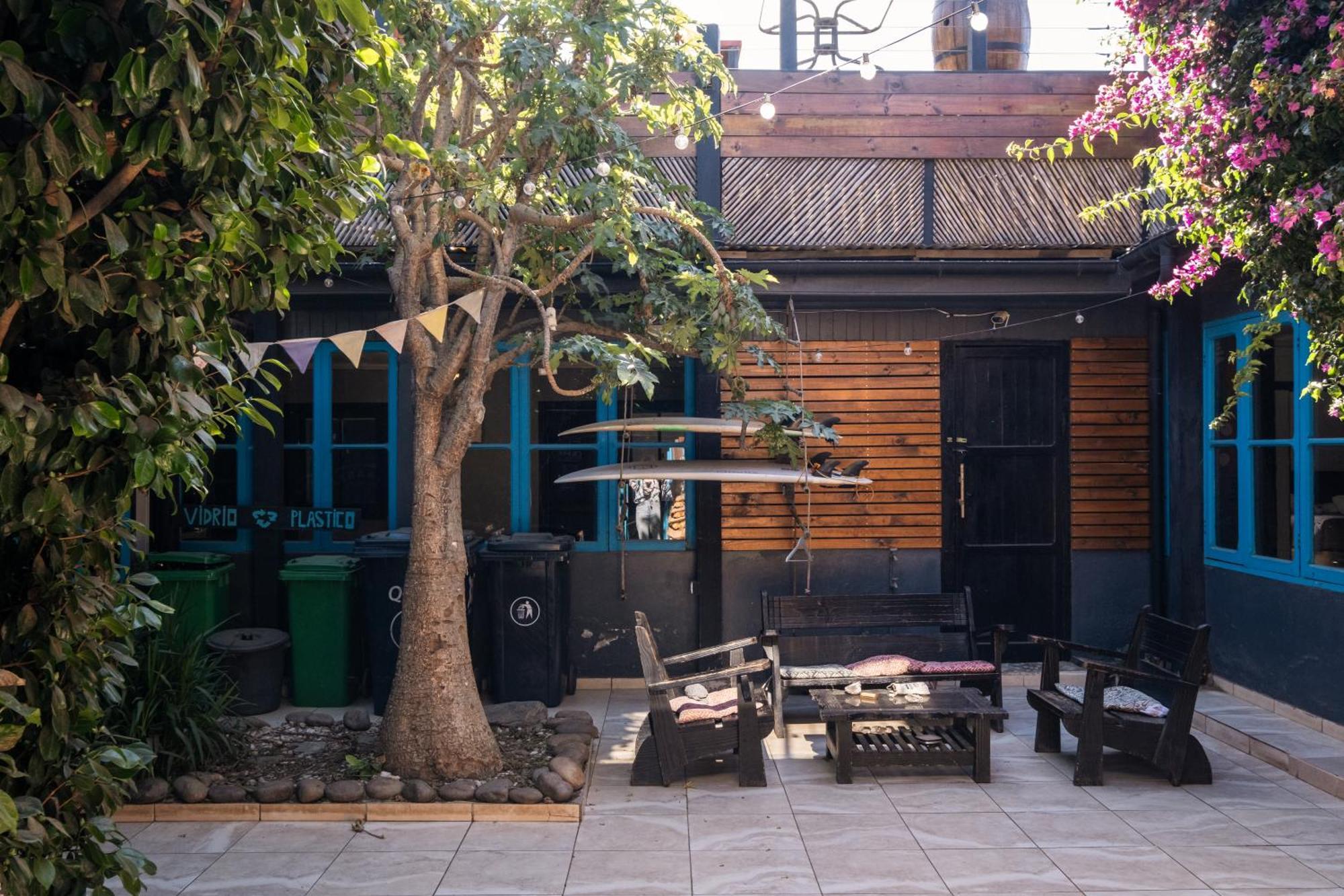 Loef Hostal Pichilemu Exterior photo